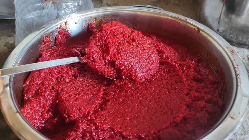 تصویر 2 از رب گوجه فرنگی یک و یک با کیفیت عالی و طعم مناسب غذاهای ایرانی
